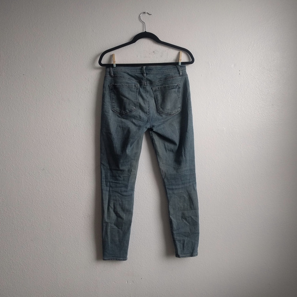 Loft - Picture 3 of 4